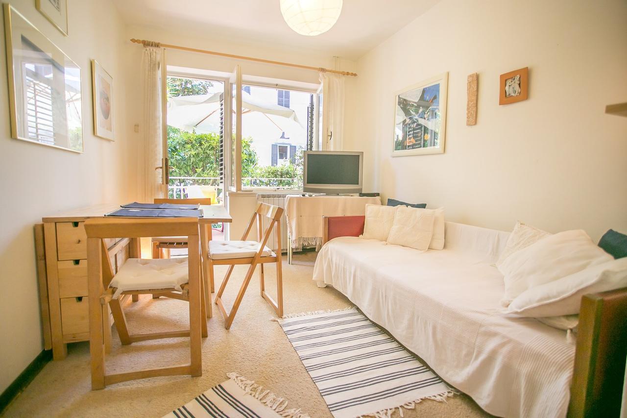 Apartment Prekalj Jelena 波雷奇 外观 照片